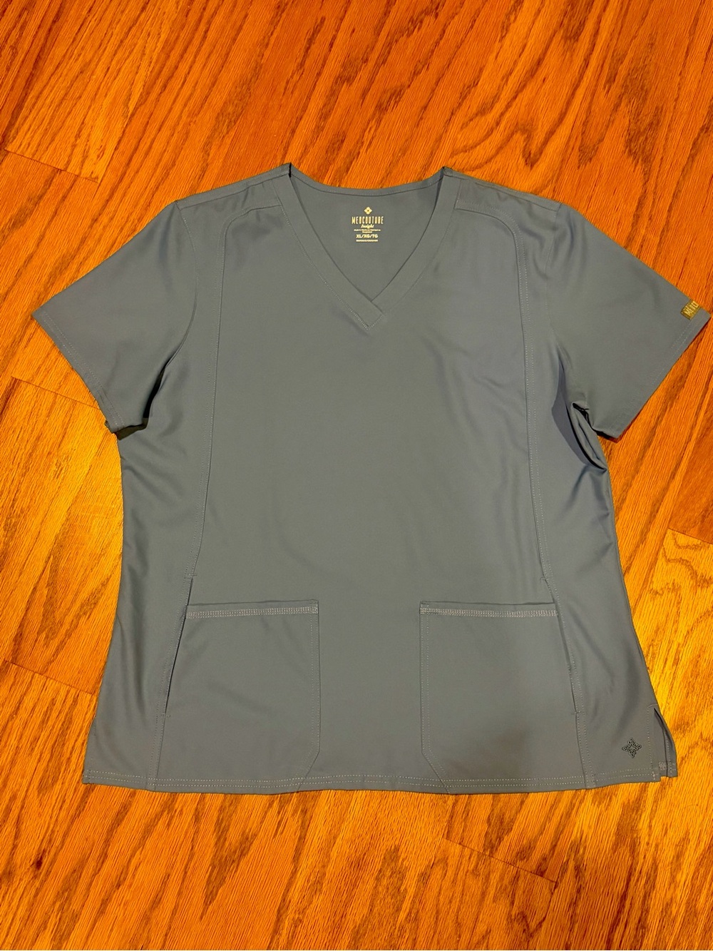 Med Couture Women’s Scrub Bundle